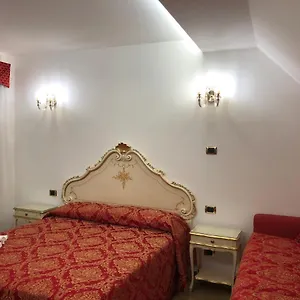 Hotel Leonardo, Benátky