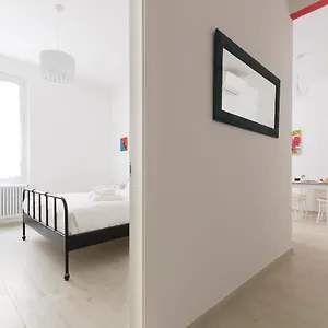 Housmart Vicolo Bolognetti Italia